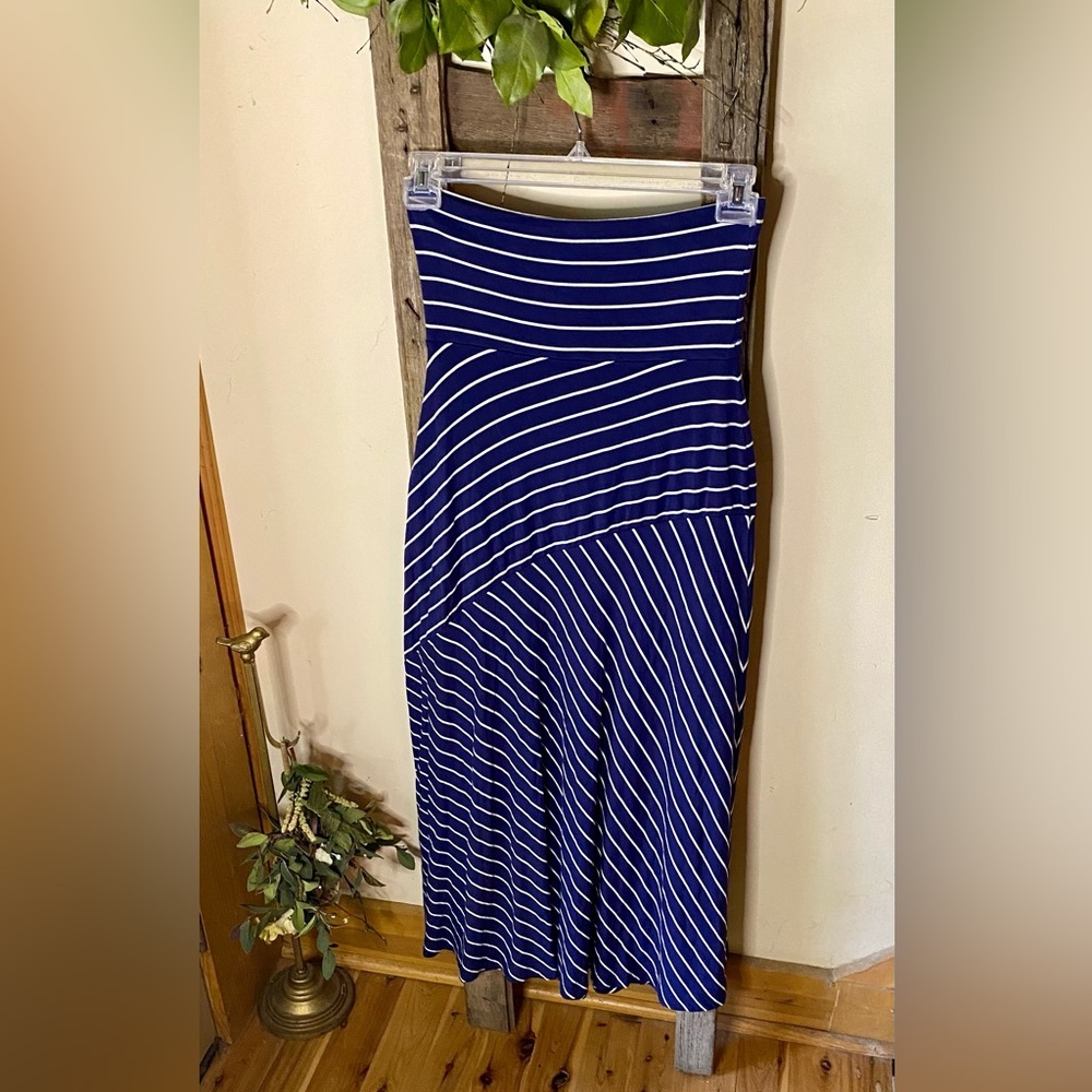 💥Blue Saks Fifth Avenue Maxi Skirt💥